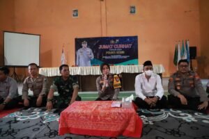 Rutin Adakan Jum’at Curhat, Polres Kediri Diskusi Kamtibmas Bersama Warga Kunjang*