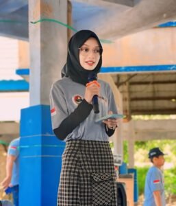 Mengenal Sosok Vinanda Prameswati Ketua Harian Relawan Suket Teki Nusantara (RSTN)*
