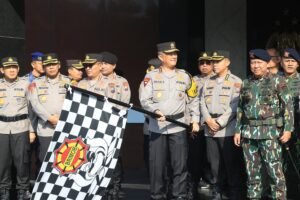 Kapolda Jatim Pimpin Tradisi Pengambilan Air Suci Sambut Hari Bhayangkara ke – 78*
