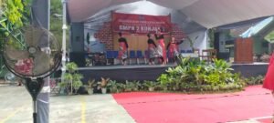 Kanit Binmas Polsek Kunjang Hadiri Tasyakuran Akhir Pembelajaran Kelas IX SMPN 2 Kunjang*