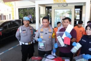 Polres Bangkalan Berhasil Amankan 4 orang Komplotan Curanmor Spesialis Kantor dan Pertokoan*