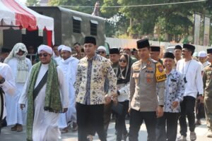 *Polres Tuban Siagakan 369 Personel Pengamanan Haul Sunan Bonang*