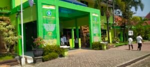 ” GAWAT ” Di Duga Pungli Berjamaah Adanya Jualan beli Buku BKS ,Lamongan Bergetar.