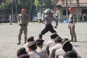 Polres Mojokerto Maksimalkan Latihan Dalmas Siap Kawal Tahapan Pilkada 2024*