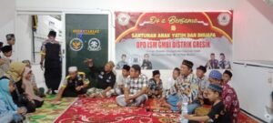 LSM GMBI Doa Bersama Anak Yatim dan Dhuafa, Upacara Malam Renungan 17 Agustus HUT RI ke 79 Makam Pahlawan Dusun Purworejo