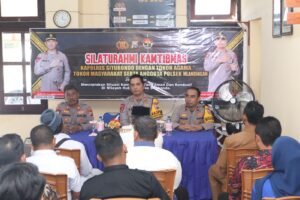 Cooling System Pilkada 2024, Kapolres Situbondo Silaturahmi dengan Toga dan Tomas