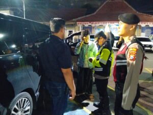 Guna Jaga Situasi Akhir Pekan Tetap Kondusif Paska Ops Lilin, Polres Kediri Kota Gelar Ops Cipkon Dini Hari