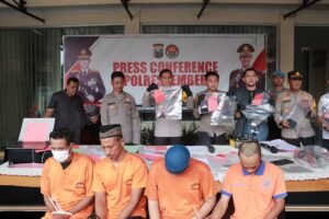 Polisi Berhasil Ungkap Jaringan Curanmor di Jember Empat Pelaku dan Penadah Diamankan 15 unit Motor Disita