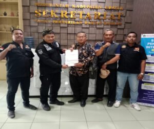 DPRD Gresik Gelar Rapat Dugaan Penyalahgunaan Dana Desa Dermo, Kuasa Hukum MADAS dan Aktivis Minta Penegakan Hukum Tegas