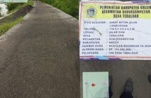 Warga geram…!! pengecoran rabat beton jalan tembus, tak kunjung selesai . Kepala Desa Tebaloan di duga Mark up material, anggaran bantuan khusus tahun 2024