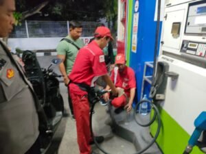 Polsek Krian Pastikan Distribusi BBM Aman, Isu Pertalite Tercampur Air Tidak Terbukti