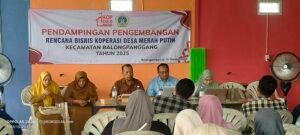 Semangat Merah Putih Bergema di Balongpanggang: Warga dan Mahasiswa Muhammadiyah Bersatu Bentuk Koperasi Demi Kemandirian Ekonomi Rakyat