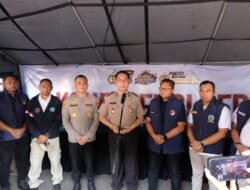 Polda Jatim dan Tim Gabungan Lakukan Penindakan dan Penegakan Hukum Narkoba di Jalan Kunti Surabaya